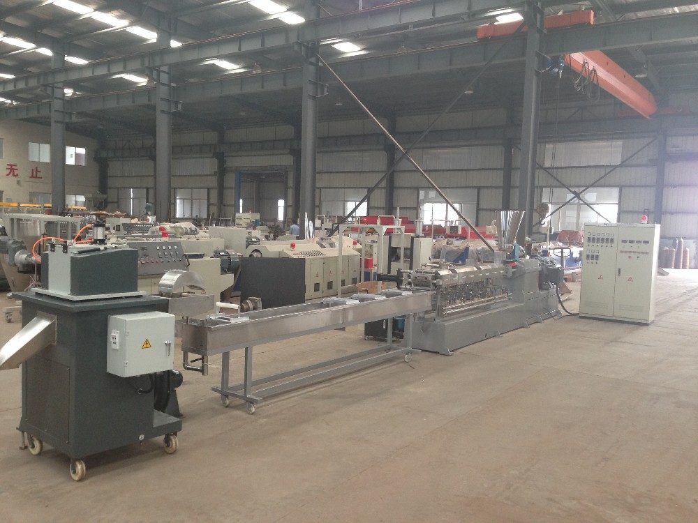 PP + wood pelletizing machine
