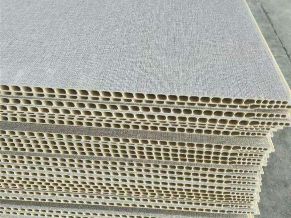 Decorative Wall Panel Extruder