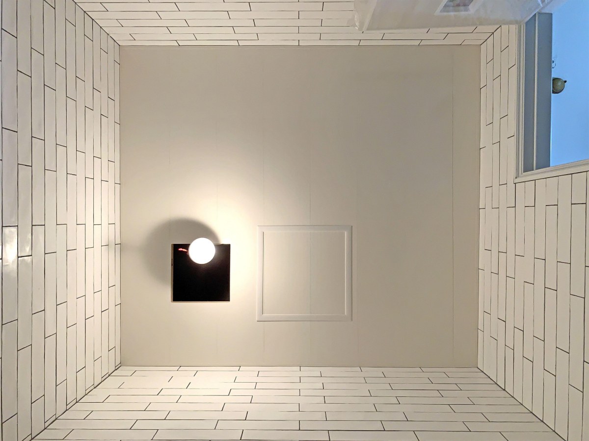 Ligne d'extrusion de profilés de plafond en PVC